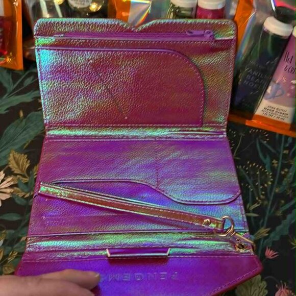 Pengems Jet Set Wristlet Global Iridescent red/pink - Picture 3 of 5